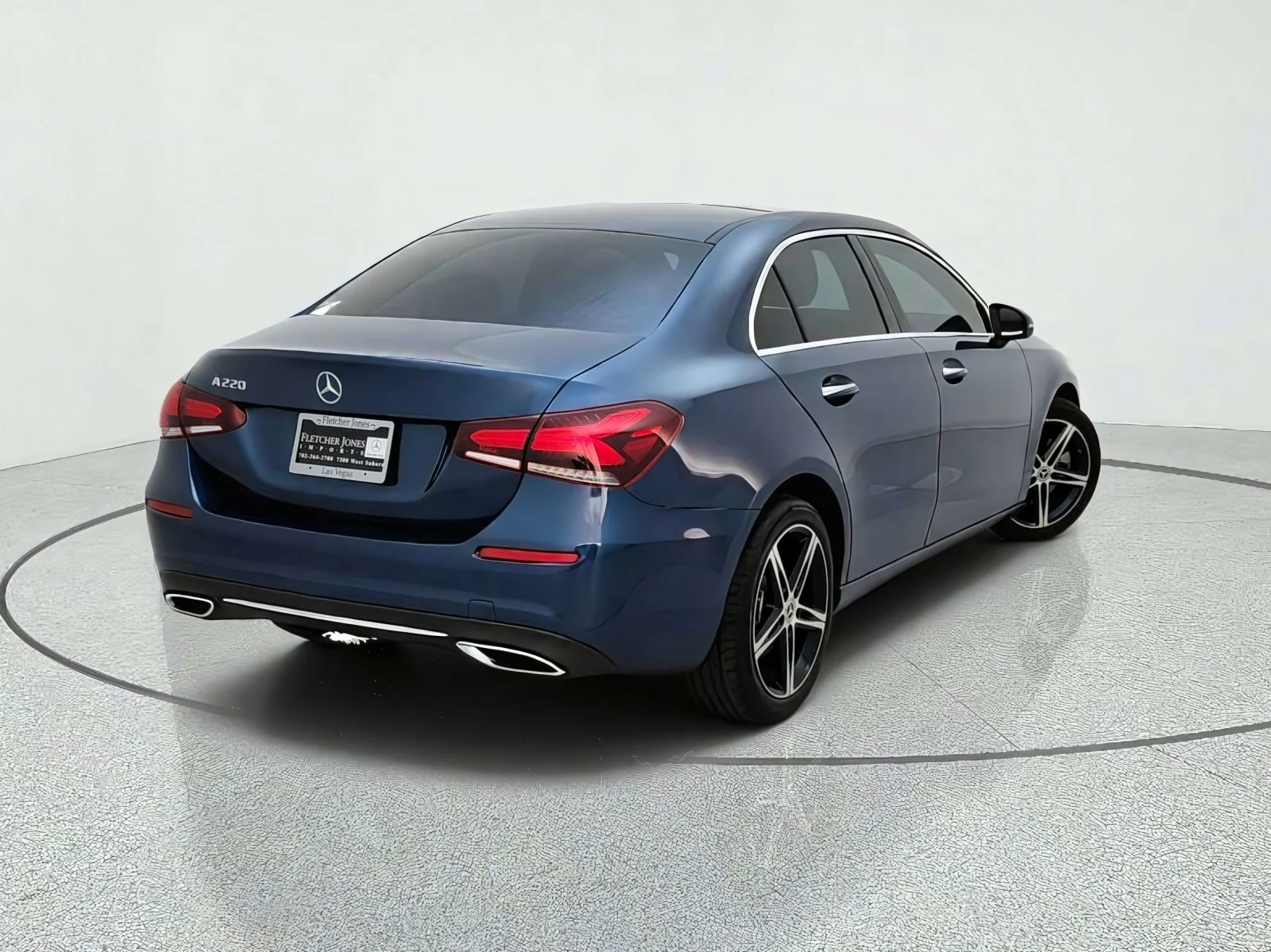 Used 2022 Denim Blue Metallic Mercedes-Benz A 220 image 9