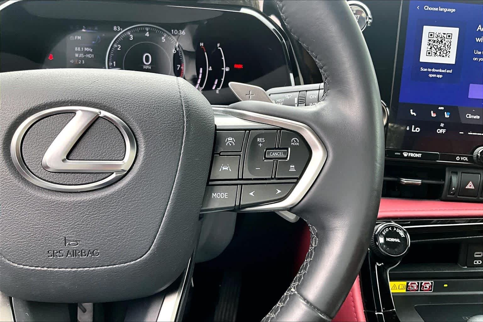 Used 2024 Eminent White Pearl Lexus Premium image 22