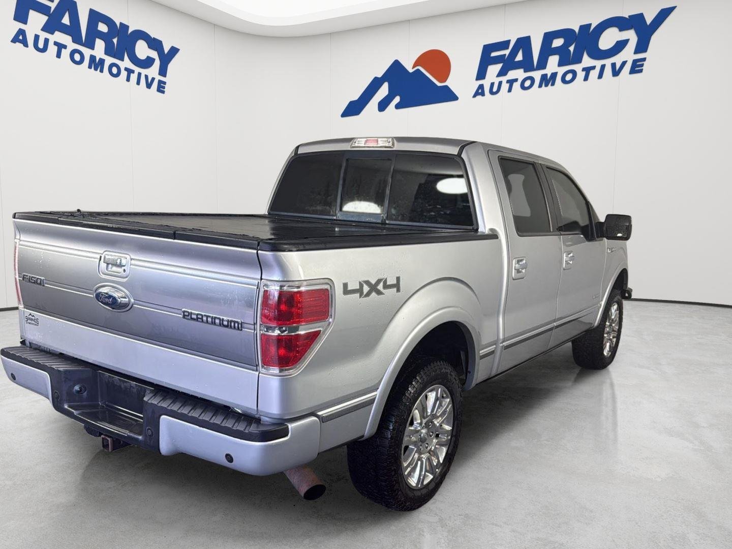 Used 2013 Ingot Silver Metallic Ford Platinum image 7