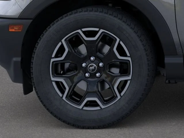 New 2026 Carbonized Gray Metallic Ford Outer Banks image 19