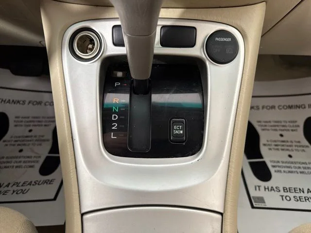 Used 2004 Red Toyota Base image 15