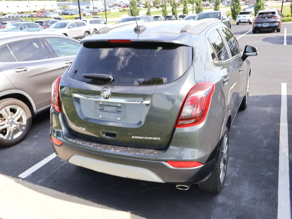 Used 2018 Gray Buick Preferred image 10