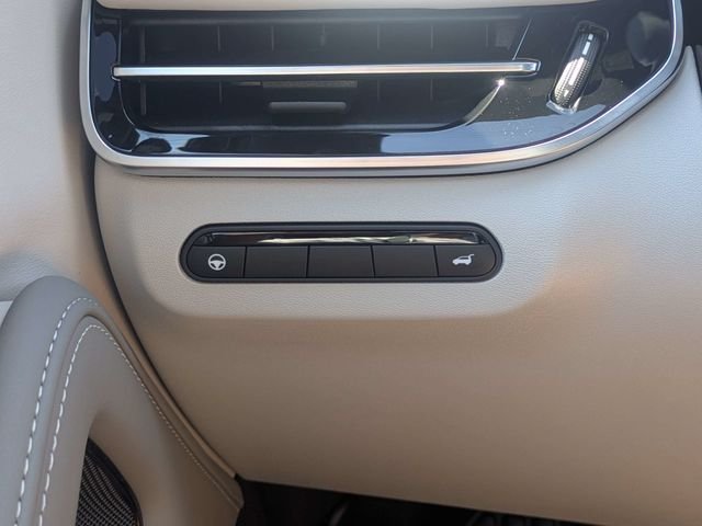New 2027 BLACK OBSIDIAN INFINITI Luxe AWD image 26