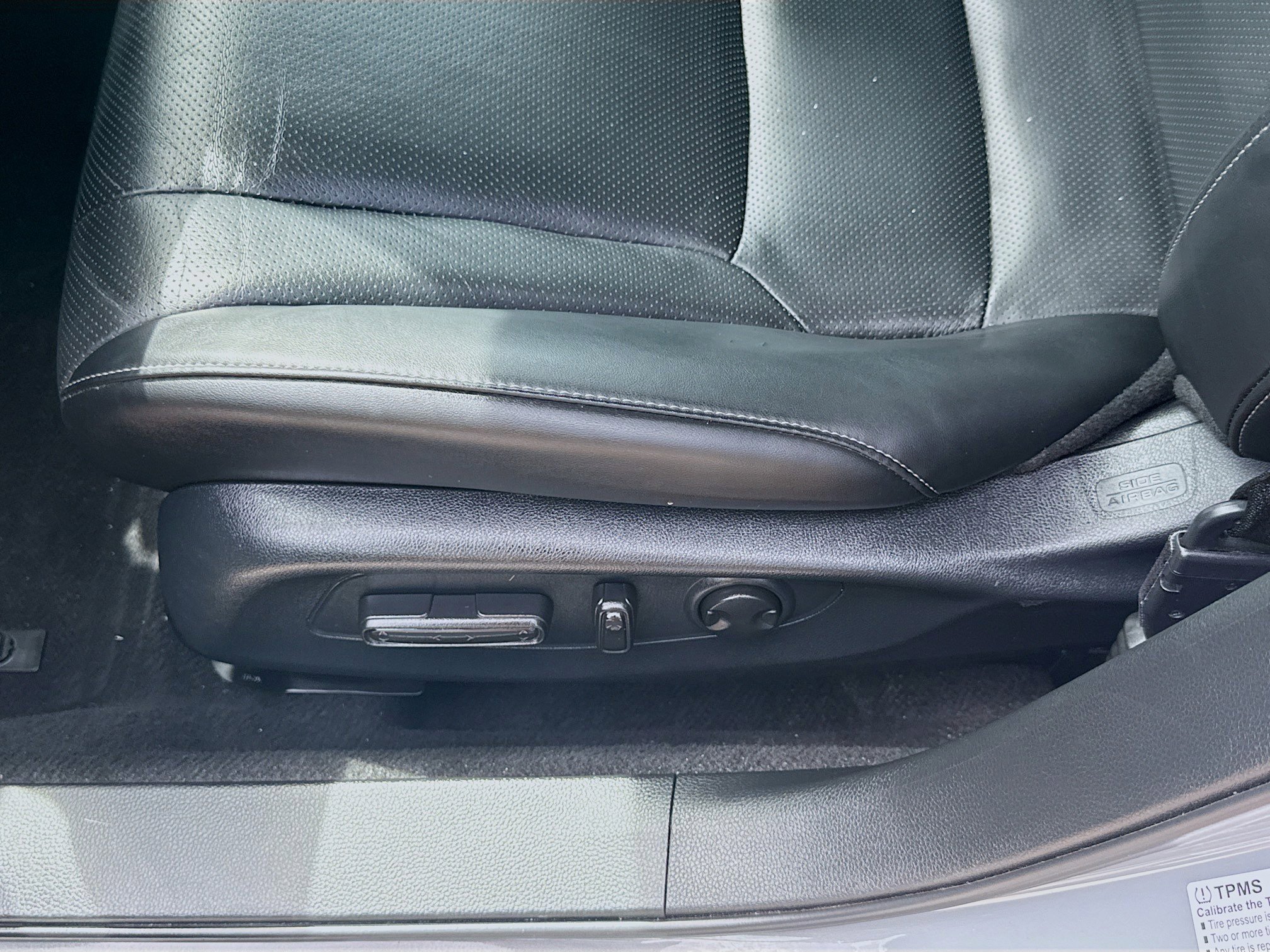 2025 Honda Accord Hybrid Sport-L - Photo 17