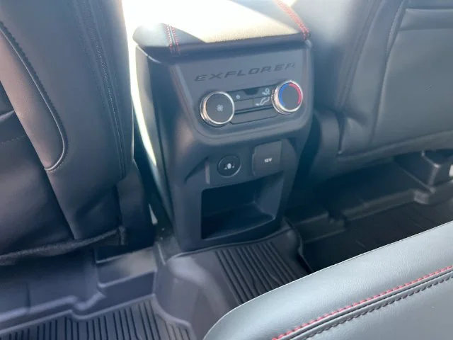 New 2027 Vapor Blue Metallic Ford ST-Line image 31