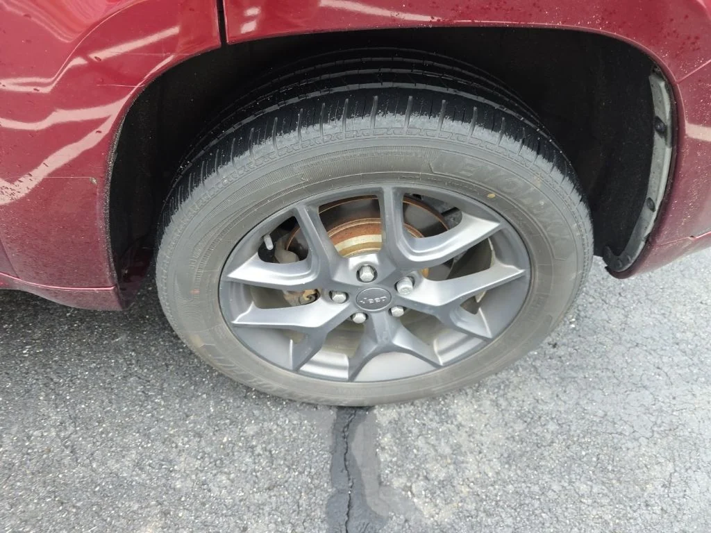 Used 2020 Red Jeep Limited X image 11