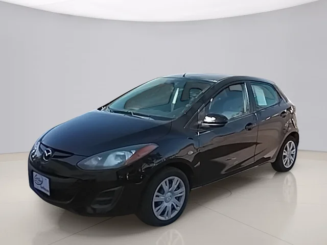 Pre-Owned 2013 Mazda2 SPORT