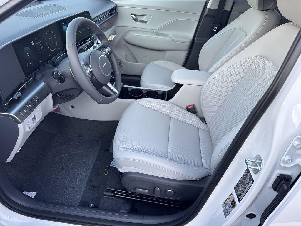 New 2026 White Hyundai SEL Premium FWD image 9
