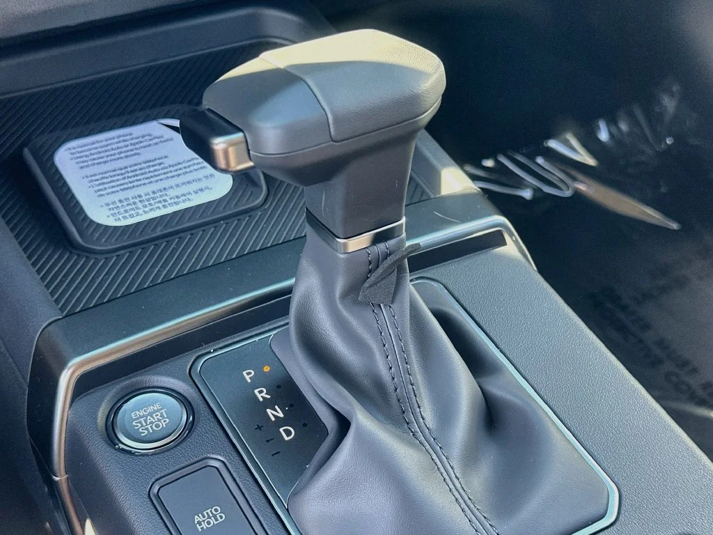 New 2027 Iceberg Green Kia S image 16
