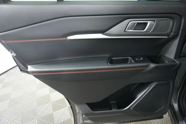 New 2027 Carbonized Gray Metallic Ford ST-Line image 28