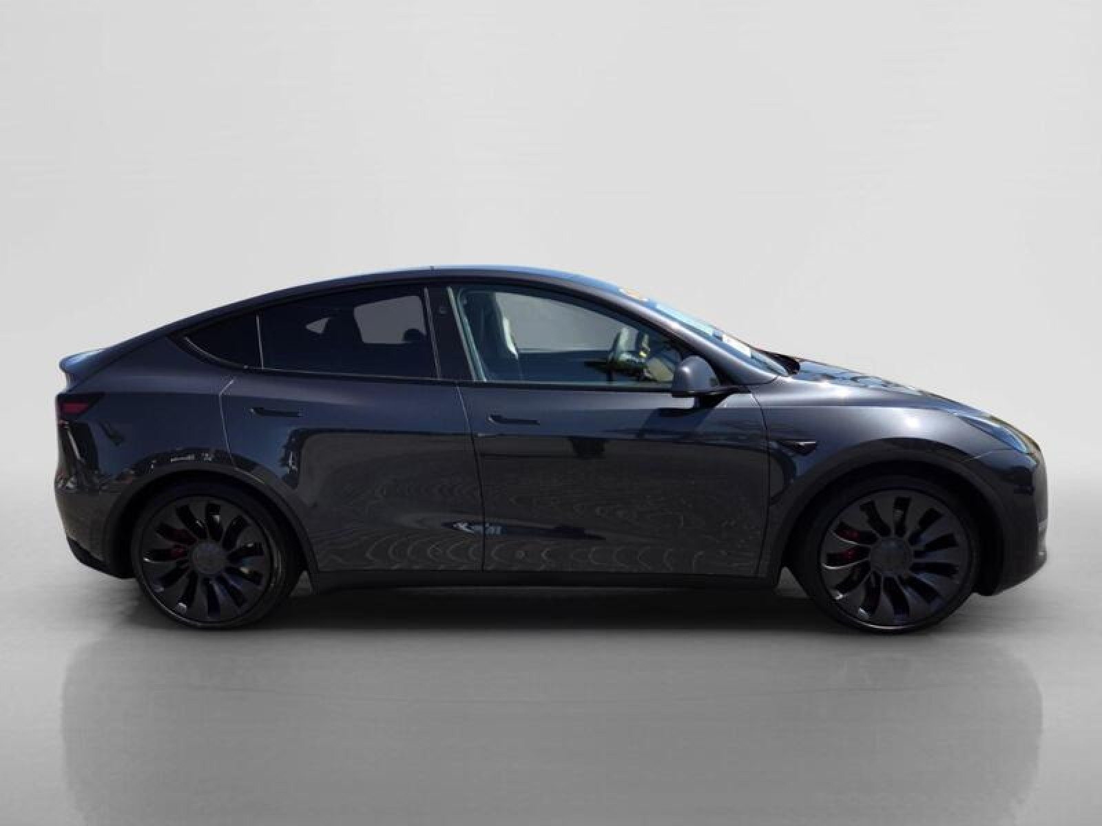 Used 2025 GRANITE GREY Tesla Performance AWD *Ltd Avail* image 6