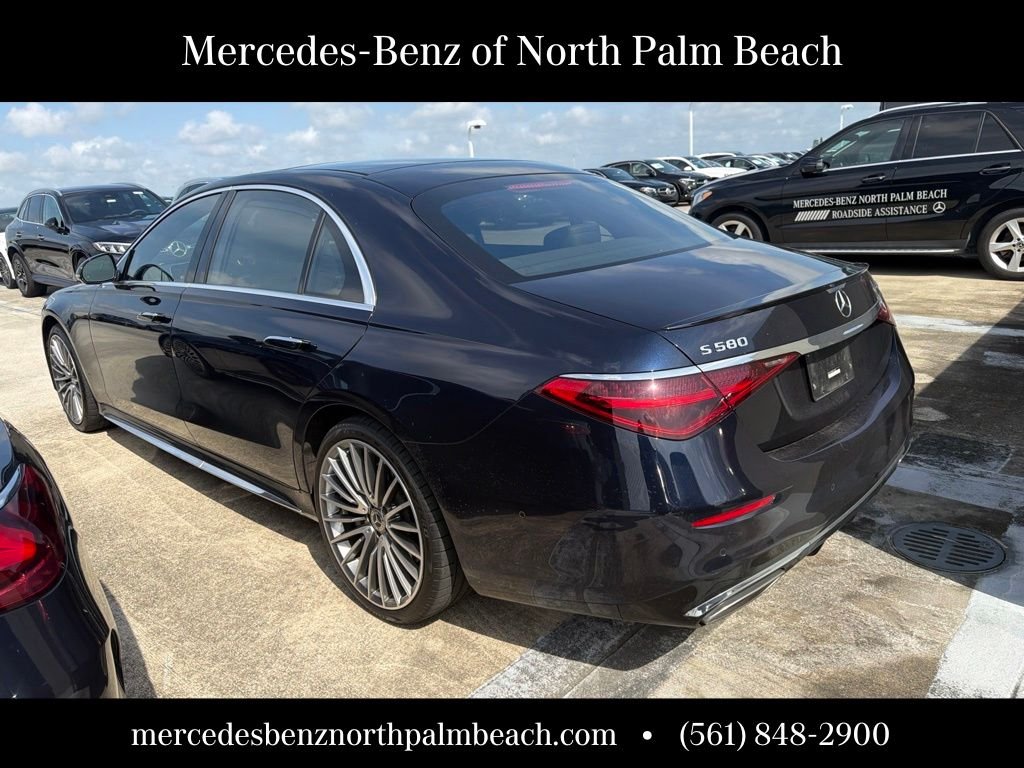 Certified Used 2022  Mercedes-Benz S 580 image 3