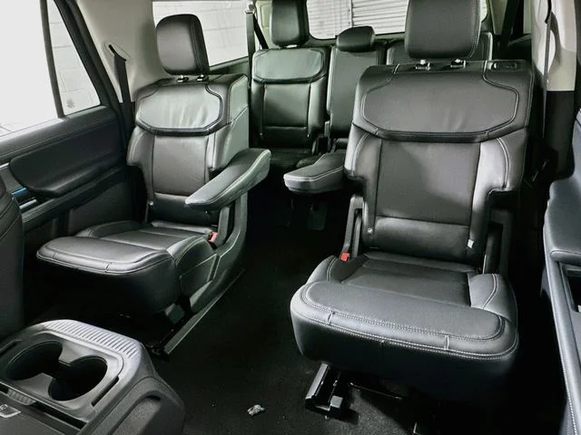 New 2027 Ford Expedition Max Platinum