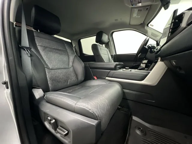 2023 Toyota Tundra Limited - Photo 28