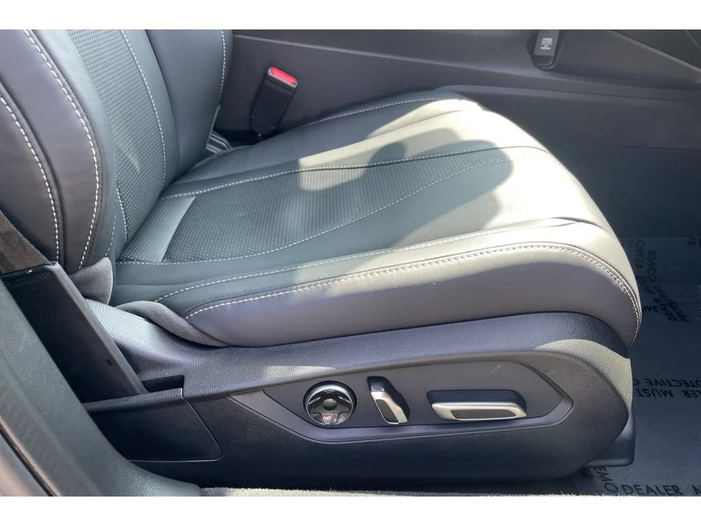 Used 2025 Liquid Carbon Metallic Acura TECH image 77
