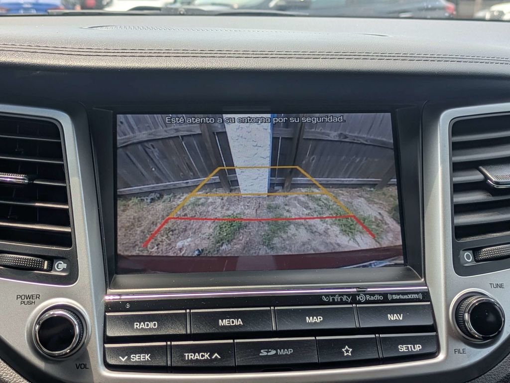 Used 2018 Red Hyundai SEL Plus image 20