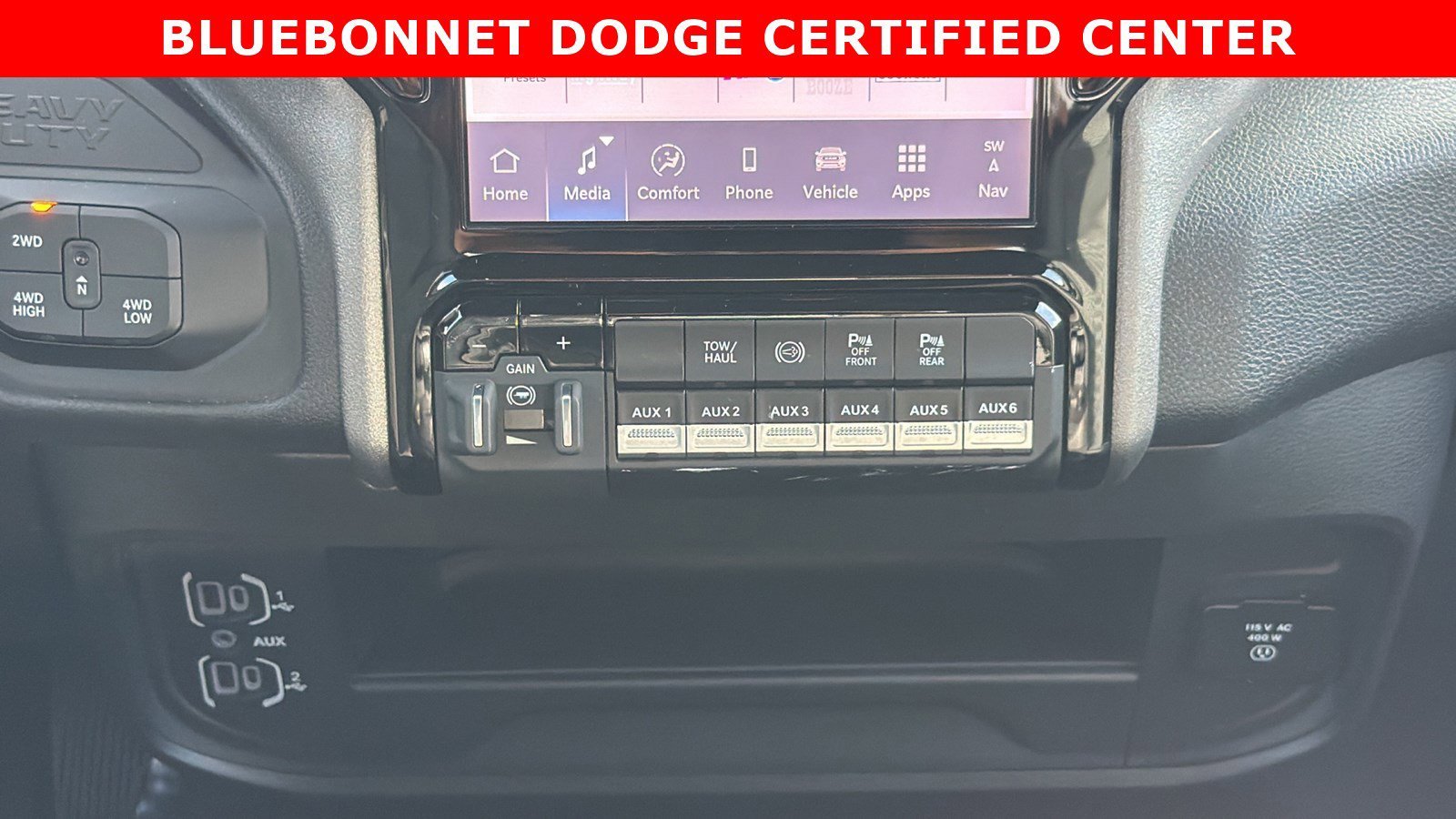 Used 2025 Diamond Black Crystal Pearlcoat Ram Tradesman image 18