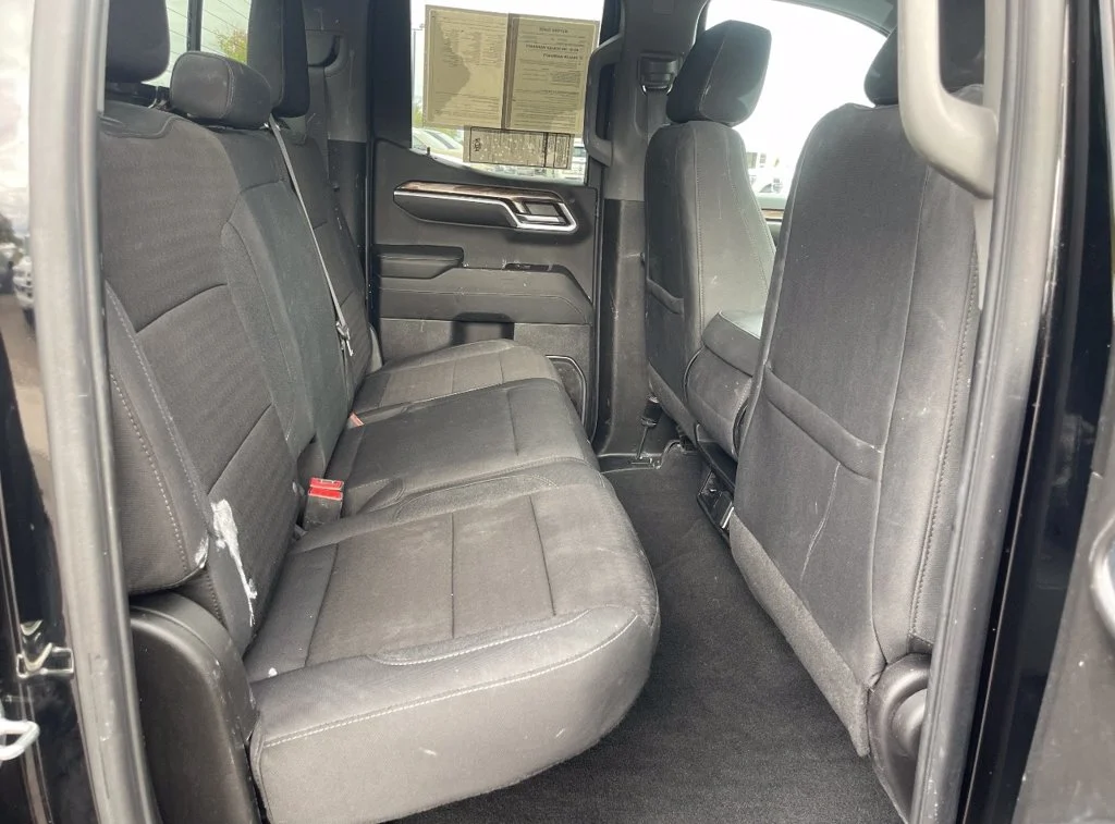Used 2024 Black Chevrolet LT image 31