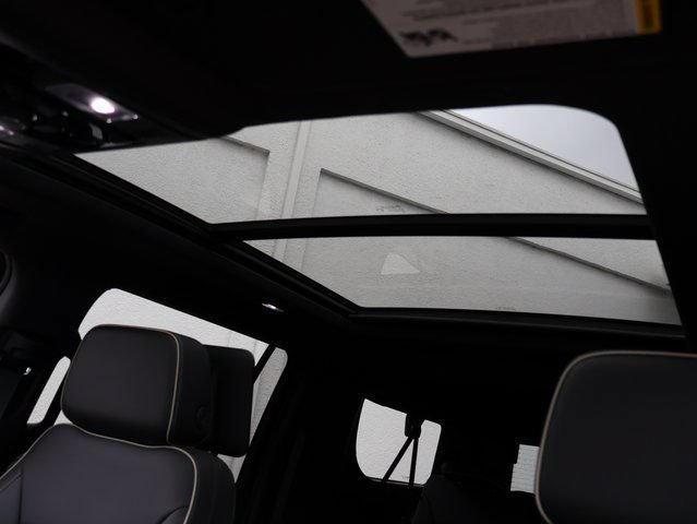 2026 GMC Yukon XL Elevation - Photo 42