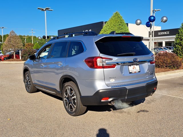 2027 Subaru ASCENT LIMITED 8-PASSENGER SUV Slide 3