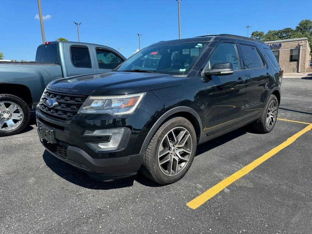 Used 2017 Shadow Black Ford Sport image 6