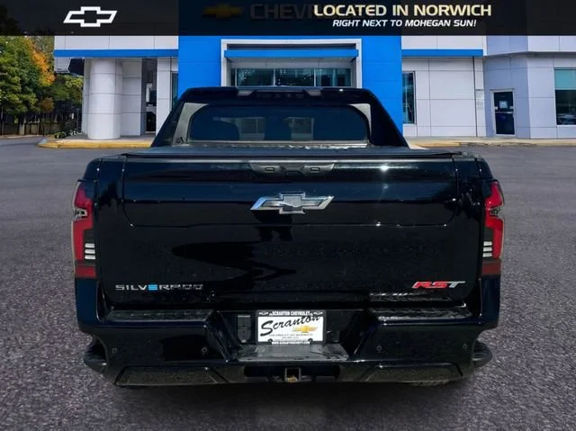 Certified Used 2025 Carpeted floor covering Chevrolet RST - Max Range image 6