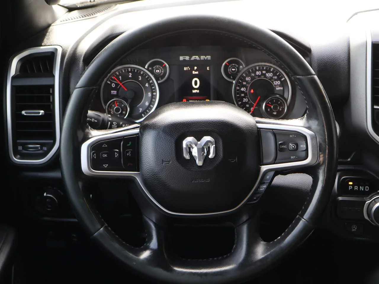 Used 2020 Diamond Black Crystal Pearl Coat Ram Big Horn Crew Cab image 12
