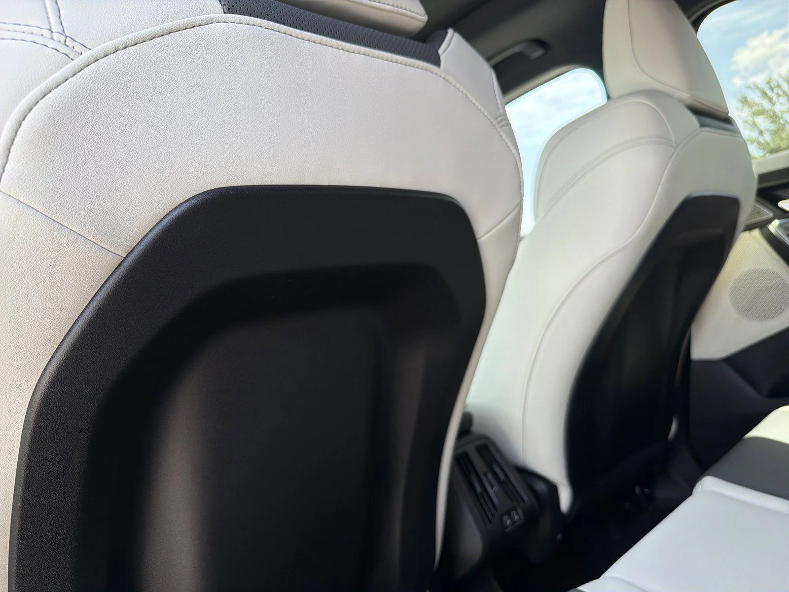 New 2026 Brooklyn Grey Metallic BMW xDrive28i image 19