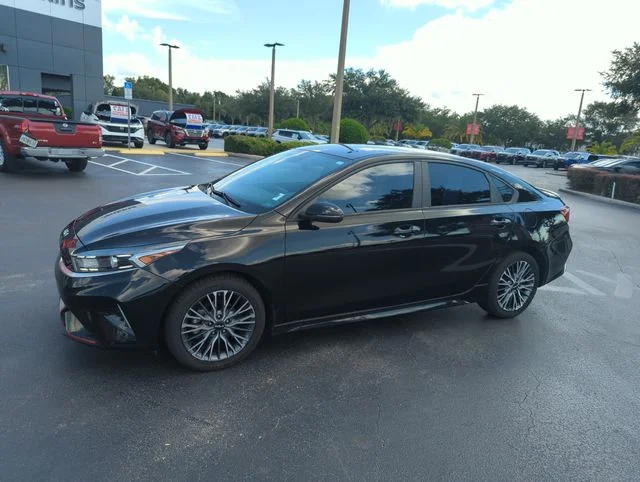 Used 2022 Black Kia GT-Line image 13