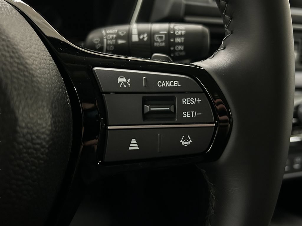 2025 Honda Pilot Touring+ - Photo 42