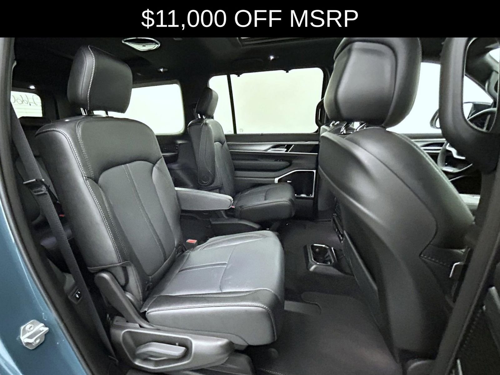 New 2026 Steel Blue Exterior Paint Jeep Limited Reserve image 19