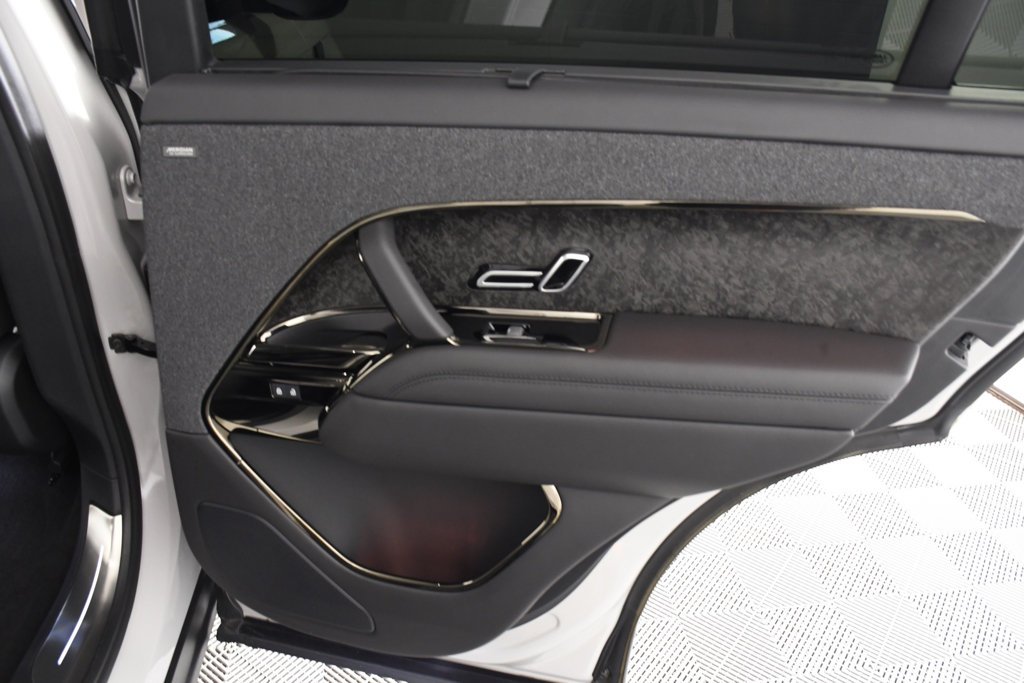 Used 2025 Borasco Grey Metallic Land Rover Autobiography image 20