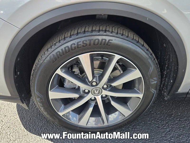 Used 2026 Solar Silver Metallic Acura FWD w/Technology Package image 7
