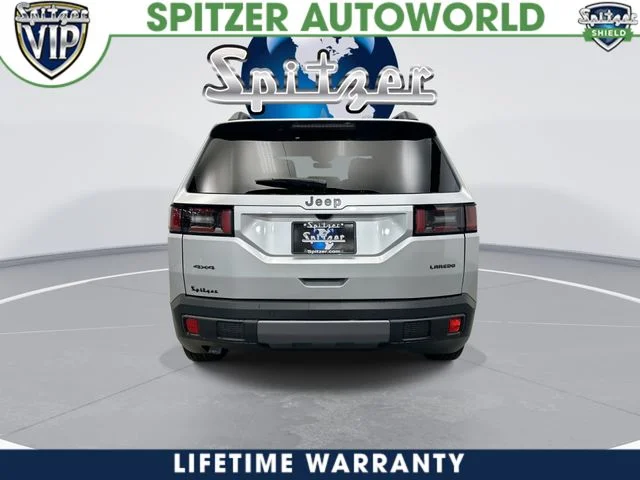New 2026 Silver Zynith Clear-Coat Exterior Paint Jeep Laredo image 8