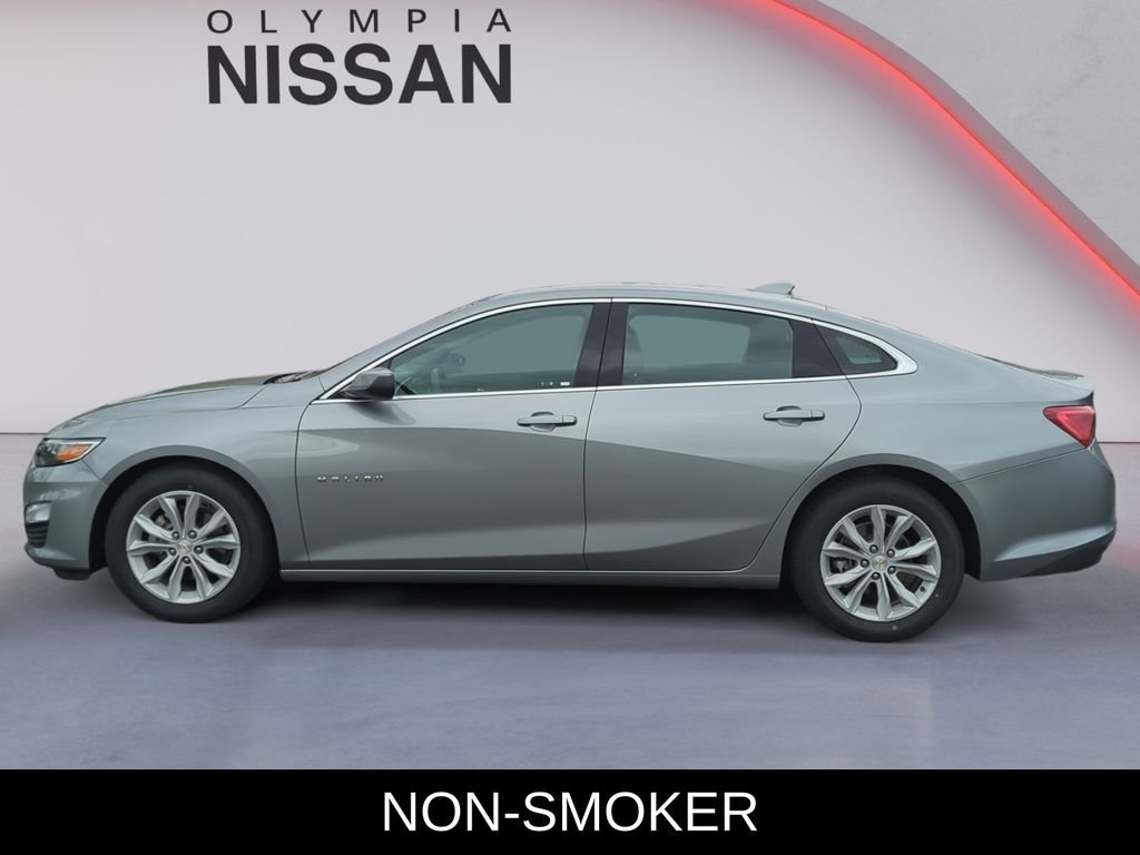 Used 2024 Gray Chevrolet LT image 3