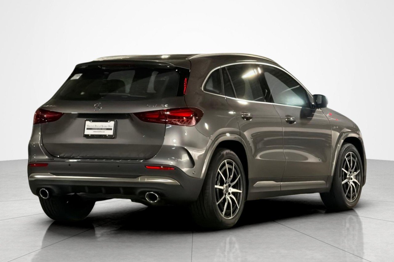 New 2026 Mountain Grey Metallic Mercedes-Benz AMG® GLA 35 4MATIC SUV image 5