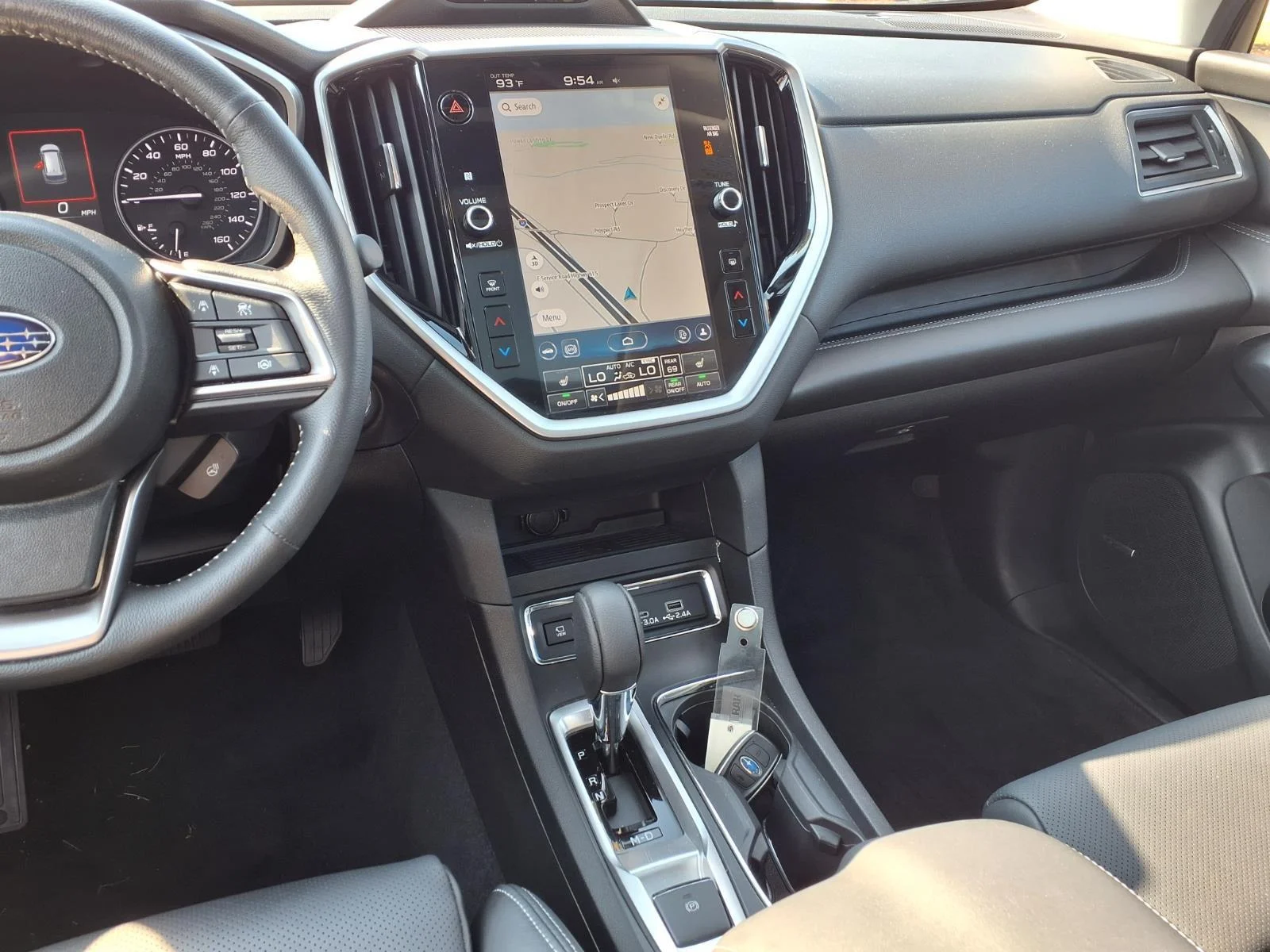 Used 2025  SUBARU UTILITY image 5