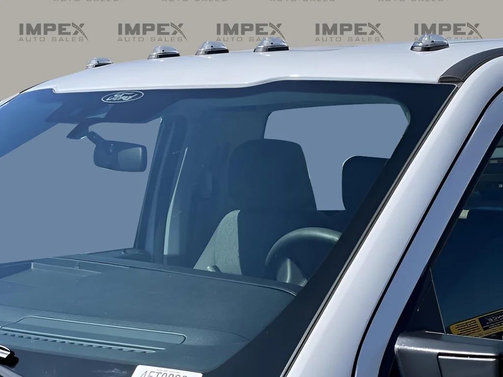 Used 2025 White Ford XL image 52