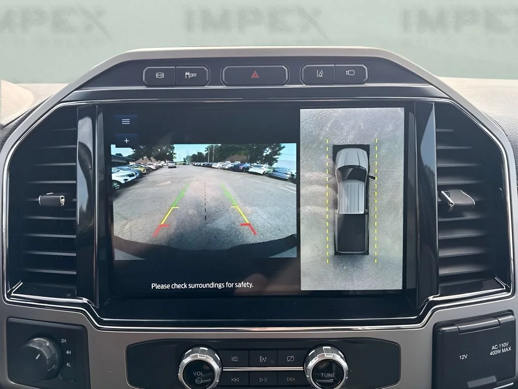 Used 2022  Ford XL image 23