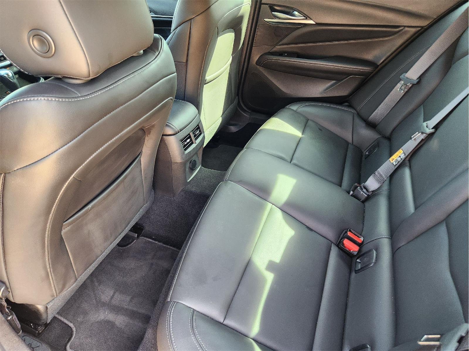 Used 2025 Argent Silver Metallic Cadillac Luxury image 32