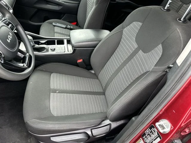Used 2022 Red Kia LX image 15