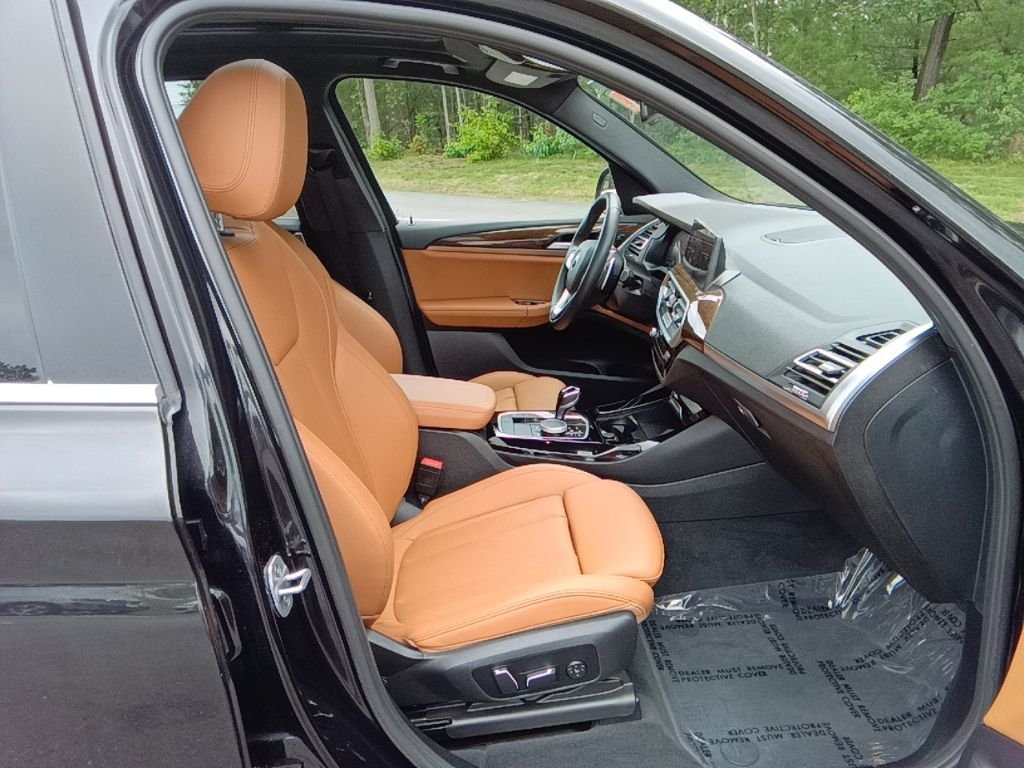 Certified Used 2024 Black Sapphire Metallic BMW xDrive30i image 21