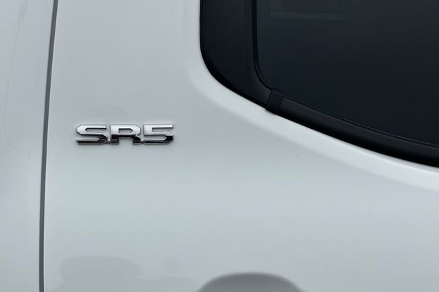 Used 2025 White Toyota SR5 image 29
