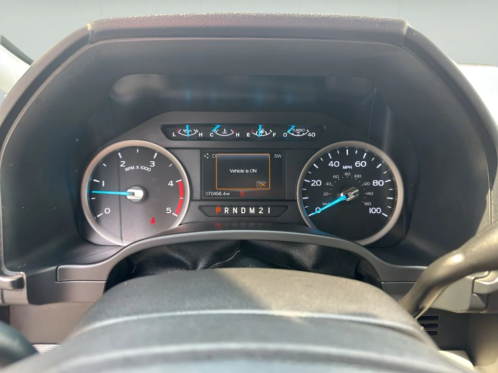 Used 2019 Oxford White Ford XLT image 3