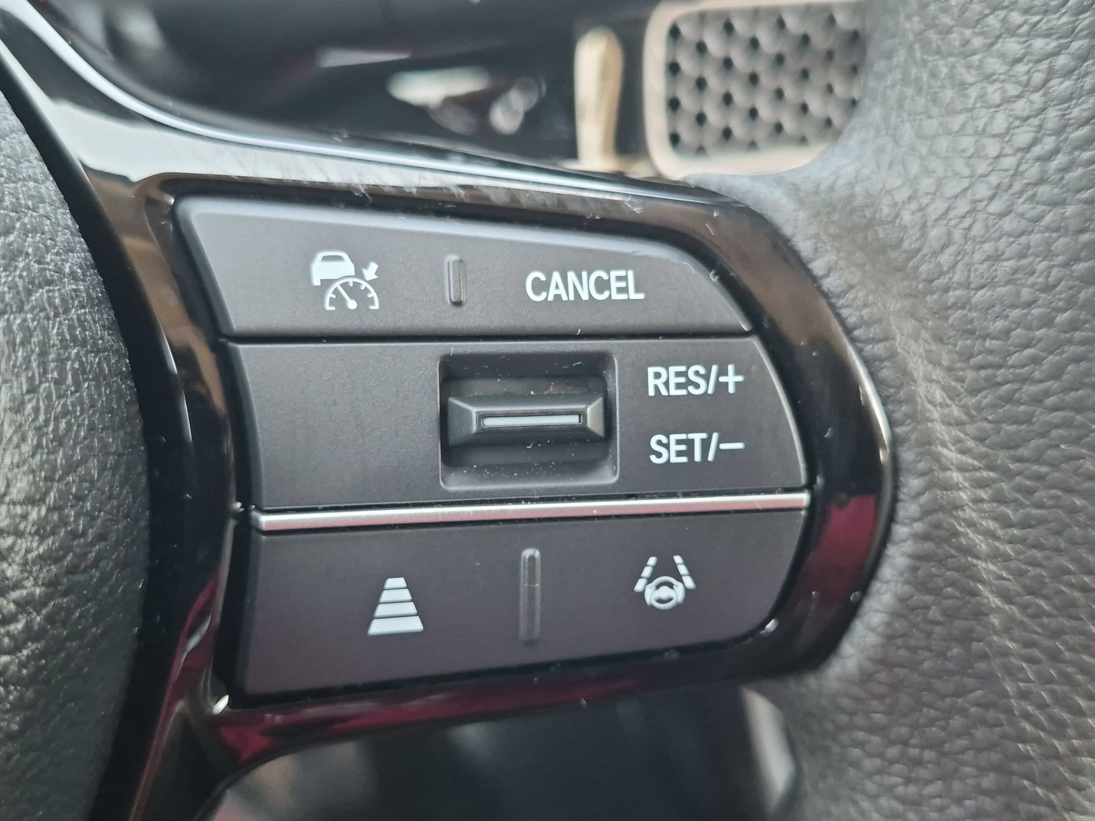 Certified Used 2023 Meteorite Honda LX image 15