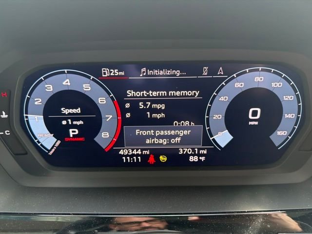 Used 2022  Audi  image 6