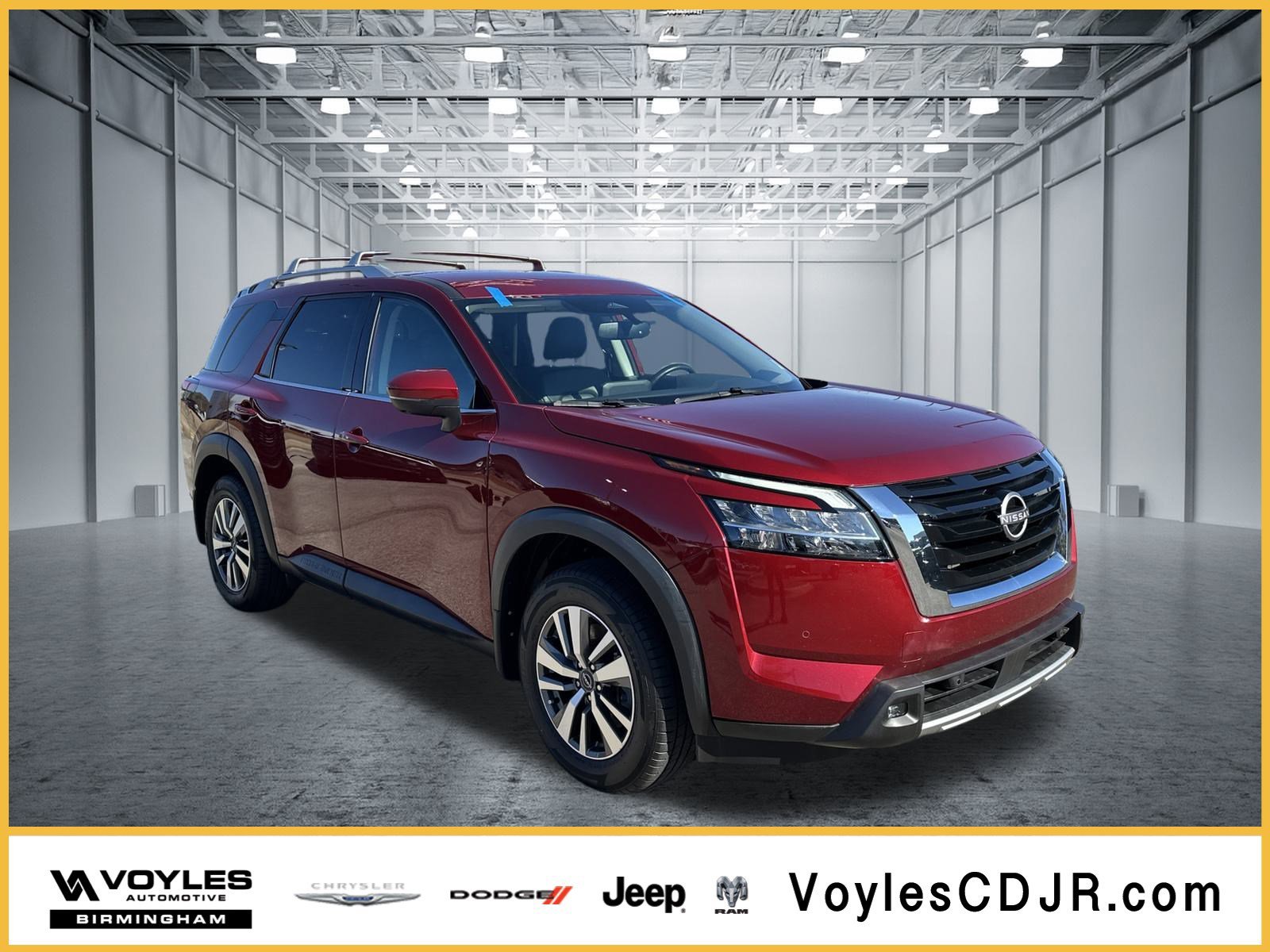 2022 Nissan Pathfinder SL