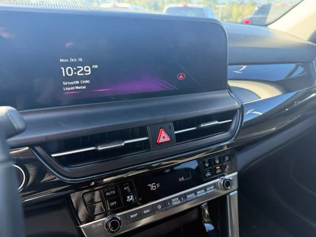 Certified Used 2024 Snow White Pearl Kia S image 12