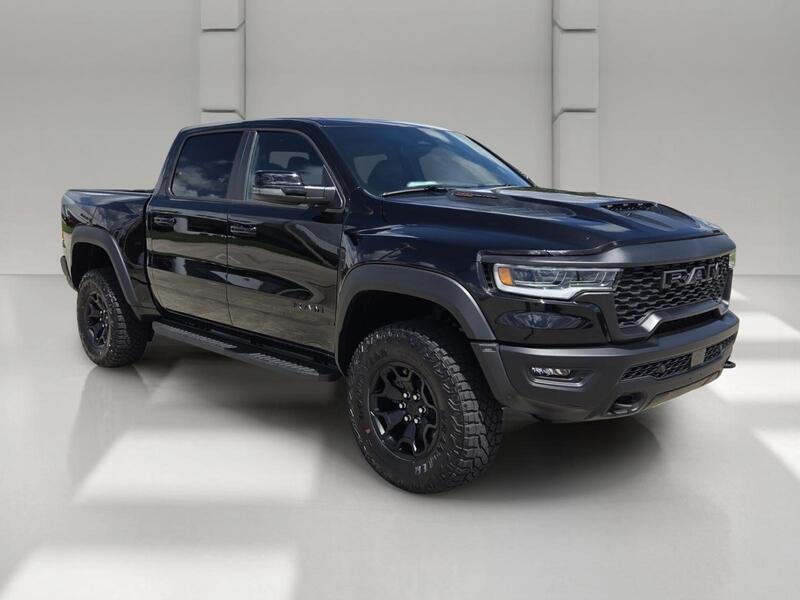 New 2026 Diamond Black Crystal Pearl-Coat Exterior Paint RAM RHO 4X4 CREW CAB 5