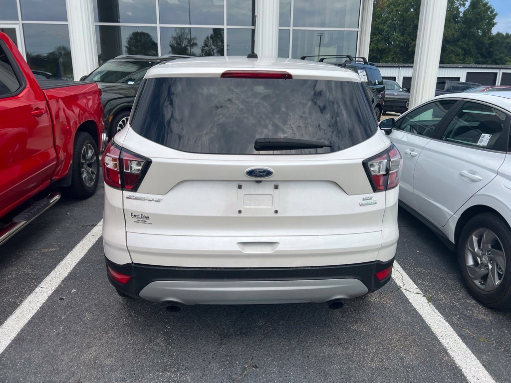 Used 2017 White Ford SE image 4